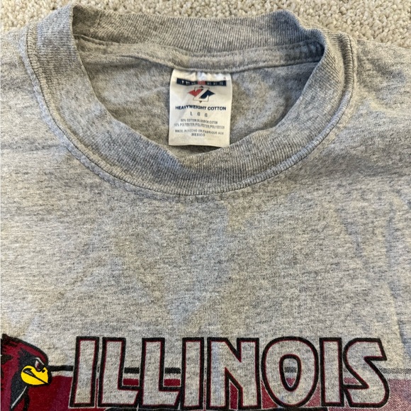 Ilinois State University T-Shirt - Picture 2 of 3